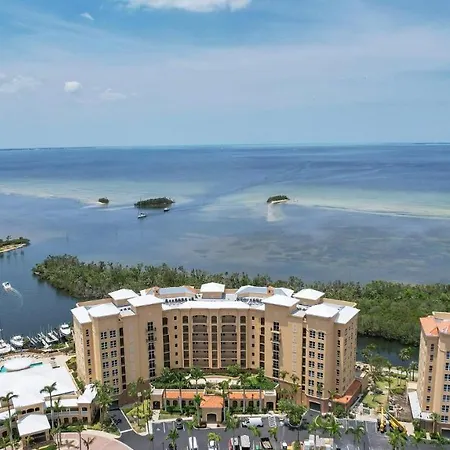 3321 Sunset Key Unit 102 Villa
